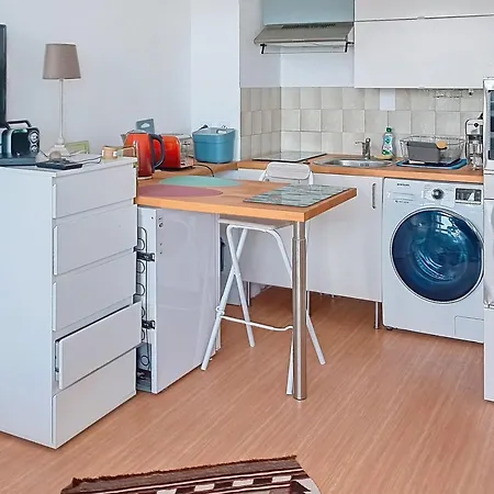 Studio Lumineux Avec Vue Sur Port, Parking Et Wifi - Fr-1-746-27